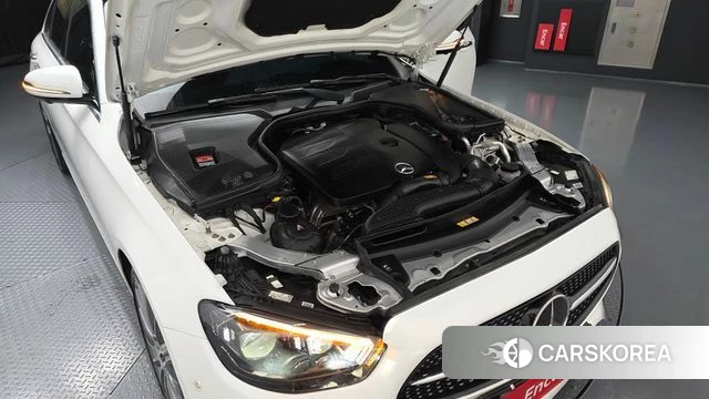 Mercedes-Benz E-Class W213 id 4396557 из Кореи 32