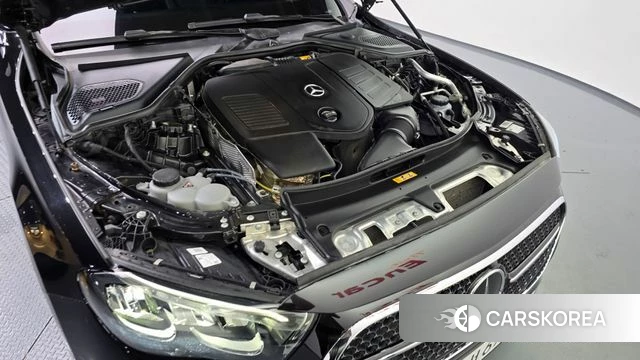 Mercedes-Benz E-Class W214 id 4612583 из Кореи 31
