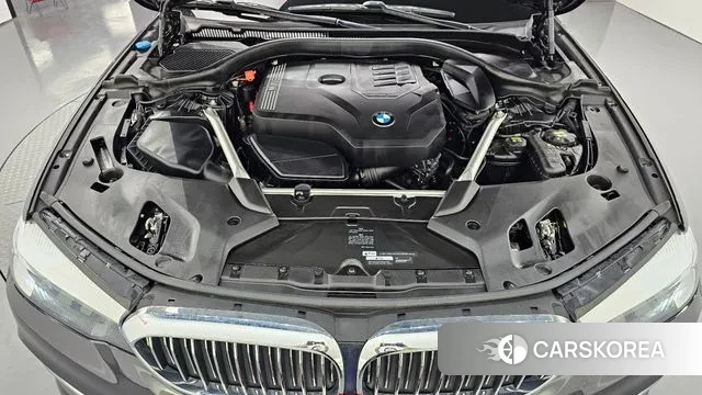 BMW 5 Series (G30) id 2886492 из Кореи 16