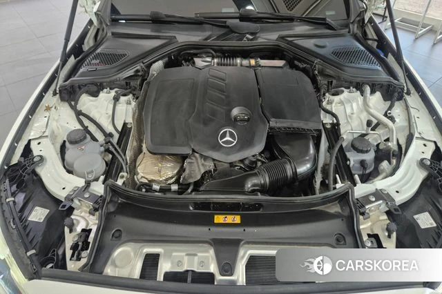 Mercedes-Benz E-Class W214 id 4584427 из Кореи 16