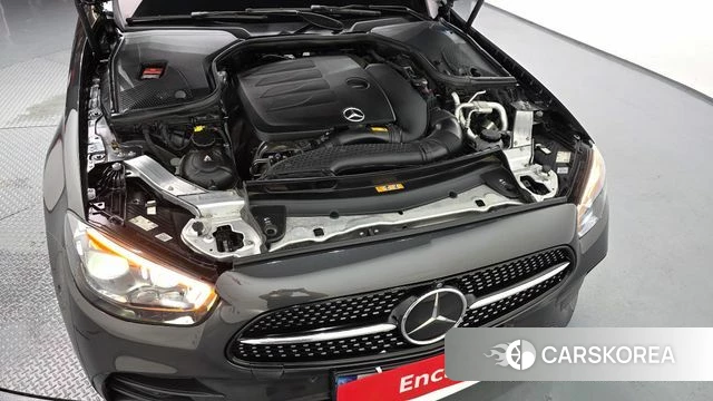 Mercedes-Benz E-Class W213 id 4608606 из Кореи 25