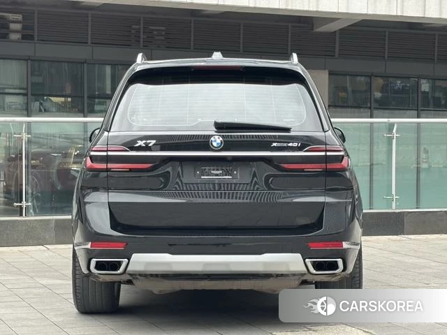 BMW X7 id 4257210 из Китая 10