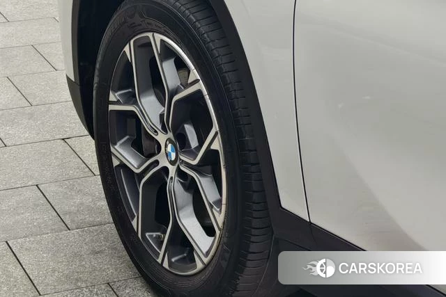 BMW X1 id 4215584 из Китая 28