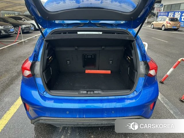 Ford Fox id 4240218 из Китая 12