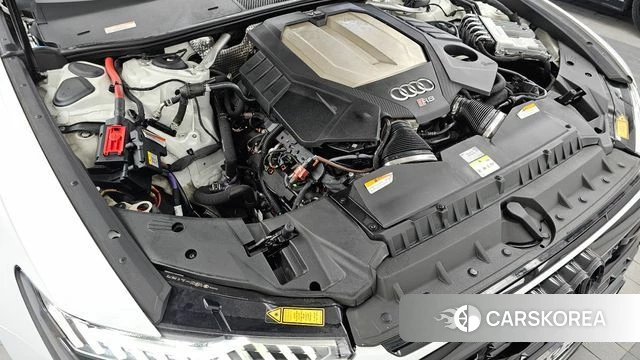 Audi RS6 (C8) id 4443568 из Кореи 27