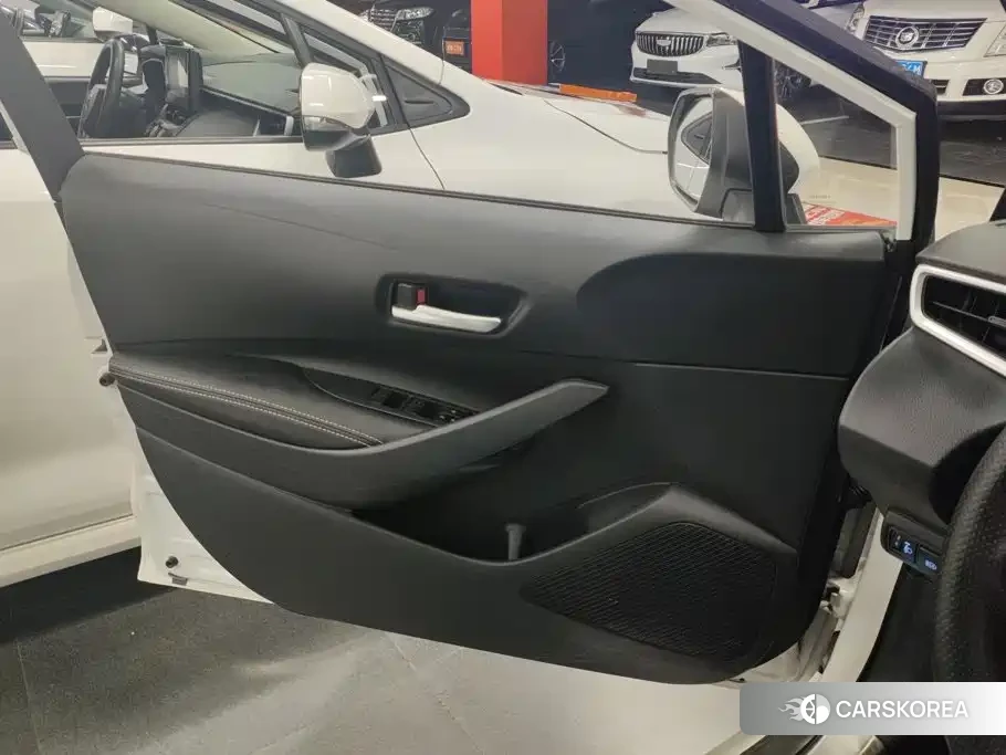Toyota Corolla id 4669406 из Китая 12