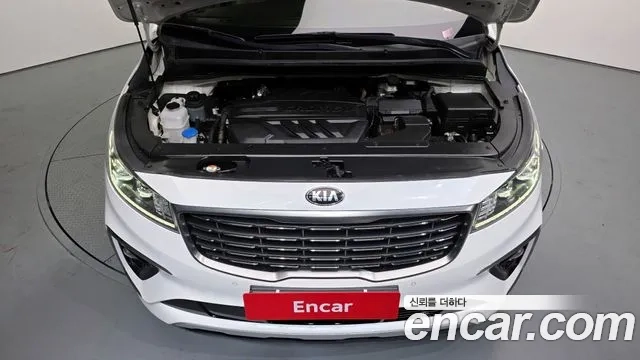 Kia The New Carnival id 2956284 из Кореи 16