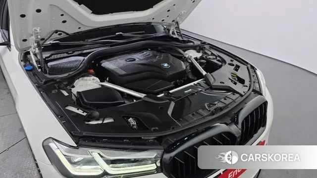 BMW 5 Series (G30) id 3751745 из Кореи 16