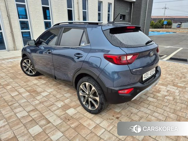 Kia Stonic id 3845966 из Кореи 16