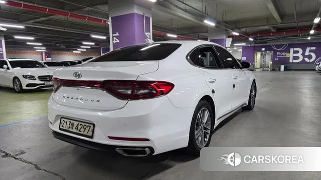 Hyundai Grandeur IG id 3499937 из Кореи 16