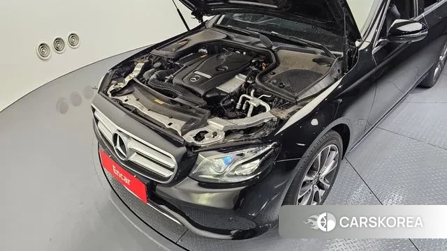 Mercedes-Benz E-Class W213 id 3499547 из Кореи 16