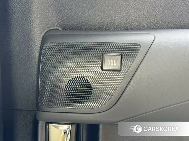Toyota Elfa id 4297911 из Китая 15