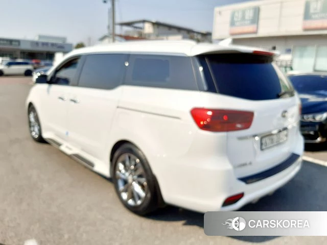 Kia The New Carnival id 3820602 из Кореи 10