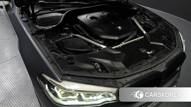 BMW 5 Series (G30) id 3834659 из Кореи 16