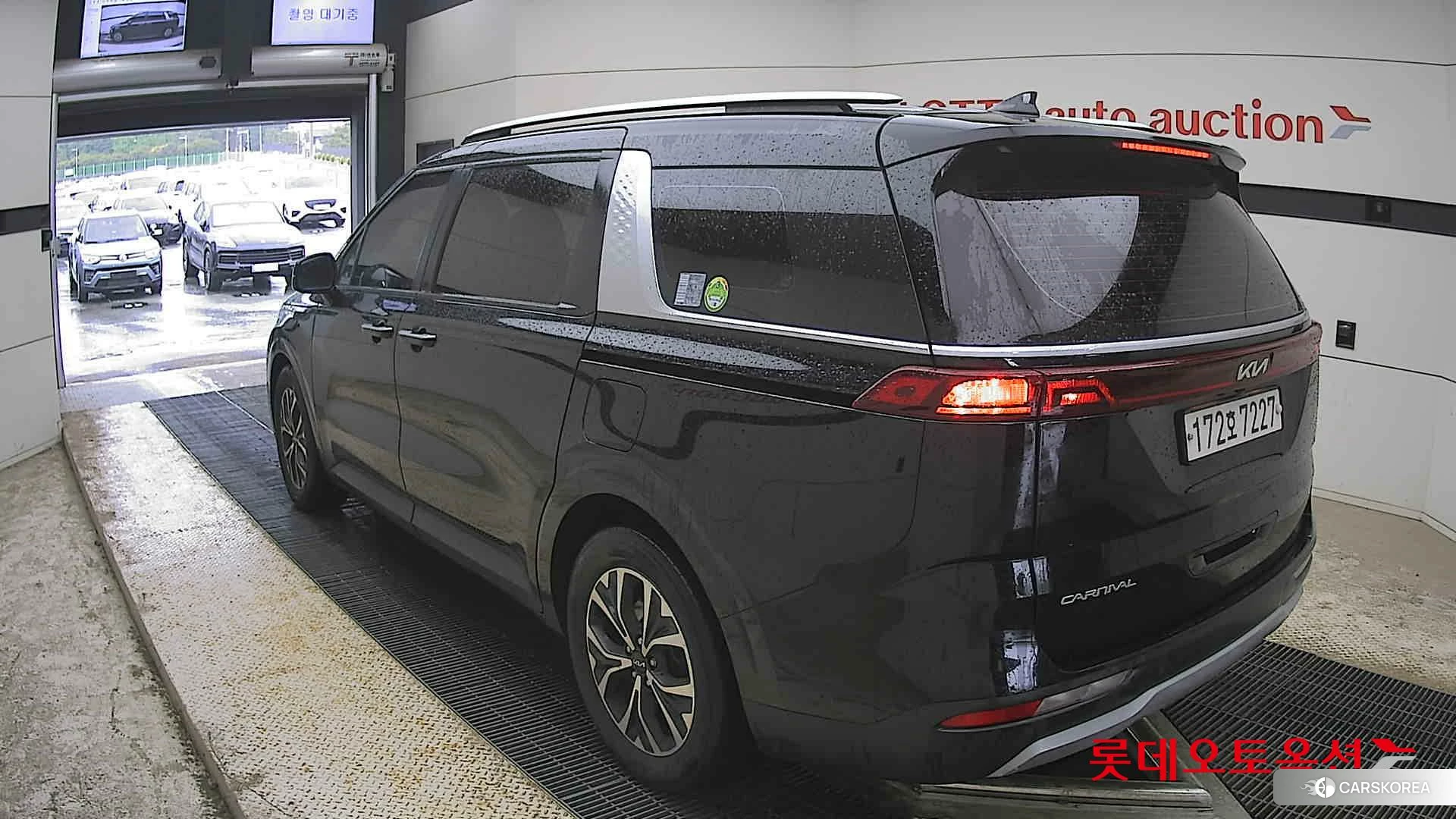 Kia Carnival id 4352370 из Кореи 34