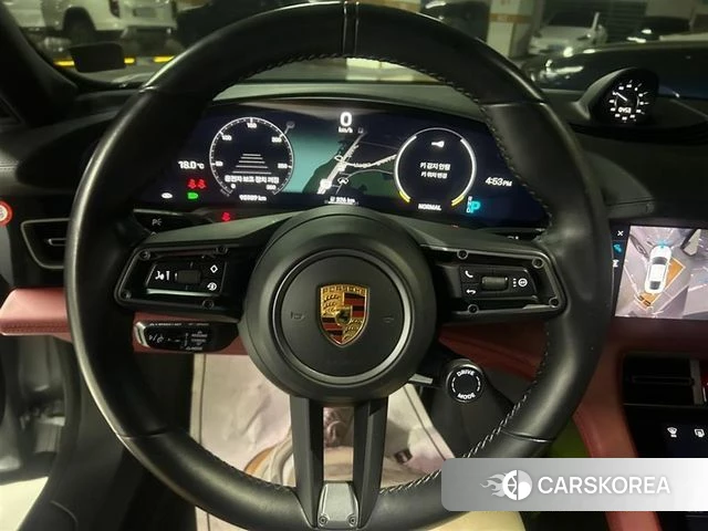 Porsche Taycan id 4231476 из Кореи 7