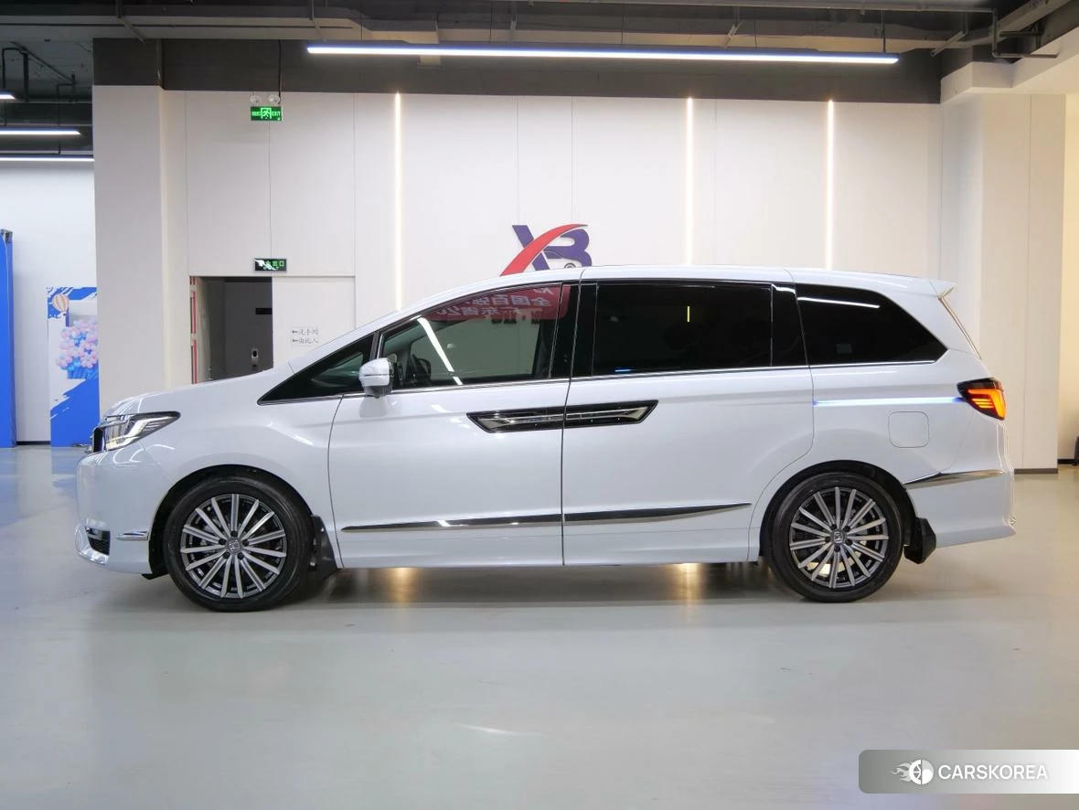 Honda Elysion id 4479465 из Китая 14