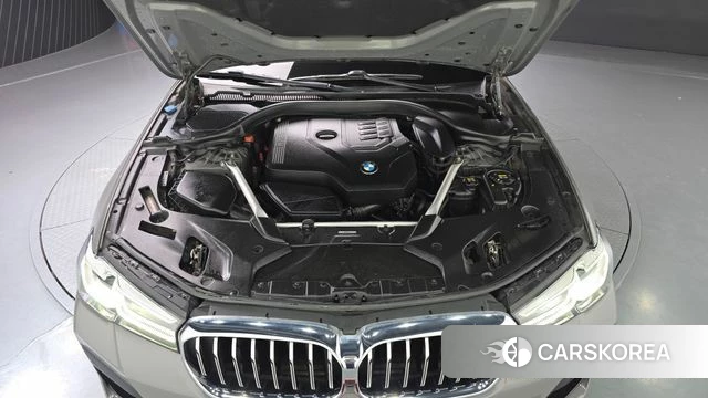 BMW 5 Series (G30) id 4389627 из Кореи 16