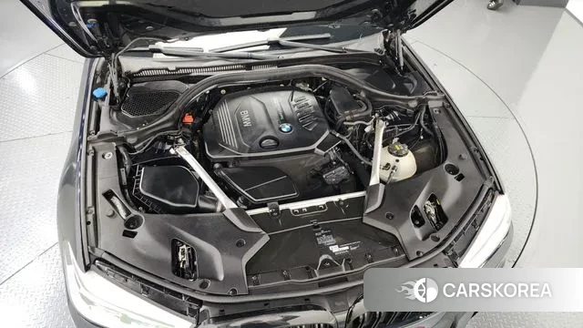 BMW 5 Series (G30) id 3460167 из Кореи 16