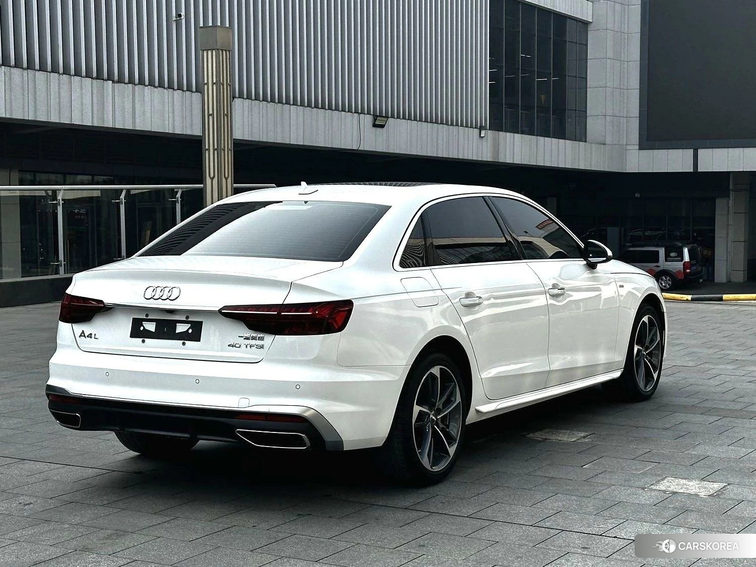 Audi A4L 2020 Белый из Китая, фото 6