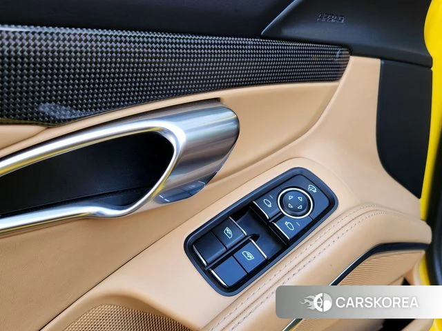Porsche 718 Boxster id 4356521 из Кореи 16