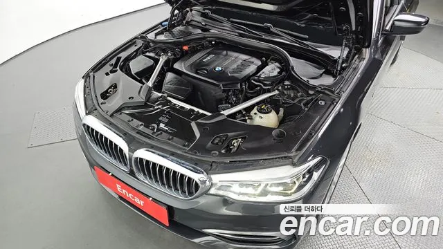 BMW 5 Series (G30) id 2808655 из Кореи 16