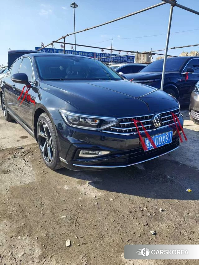 Volkswagen Magotan 2024 Черный из Китая, фото 6