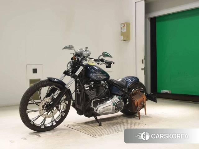 Harley-Davidson Softail Breakout FXBRS1868 2018 из Японии, фото 5