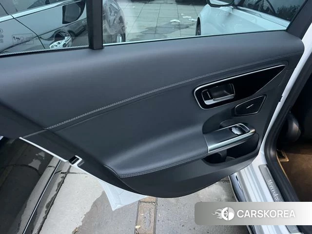 Mercedes-Benz Class C 2023 Белый из Китая, фото 6