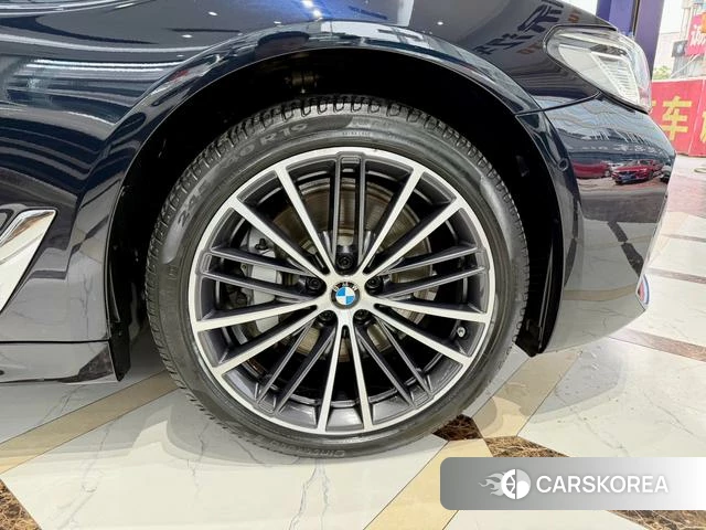 BMW 5 series id 4275570 из Китая 11