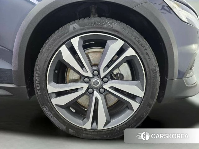 Volvo V60 Cross-Country 2nd Generation id 4423647 из Кореи 16