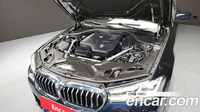 BMW 5 Series (G30) id 2859380 из Кореи 16