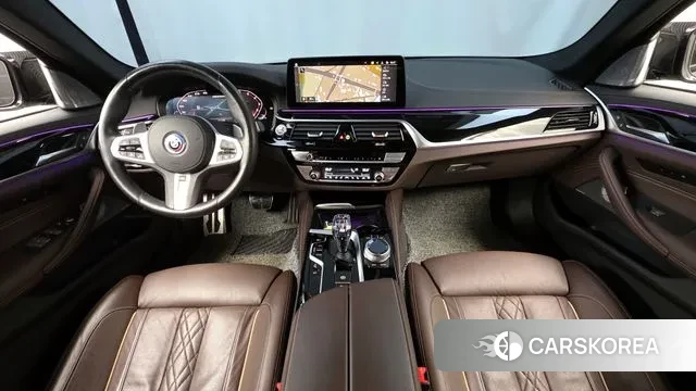 BMW 5 Series (G30) id 3671346 из Кореи 16