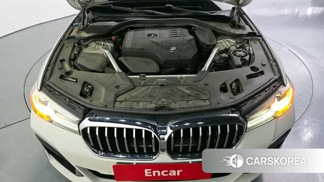 BMW 5 Series (G30) id 3012792 из Кореи 16