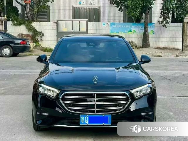 Mercedes-Benz E-class 2024 Черный из Китая, фото 6
