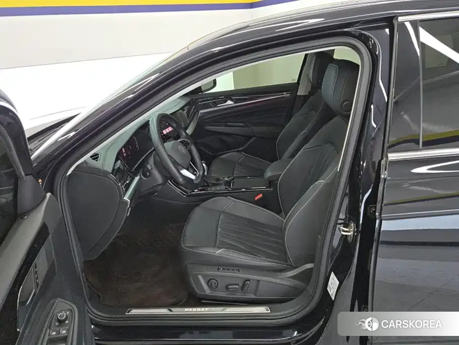 Volkswagen Passat id 4553678 из Китая 12