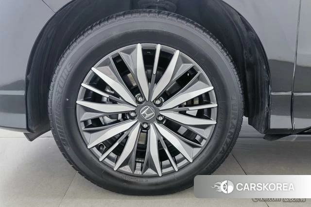 Honda Crown Road id 4278954 из Китая 20