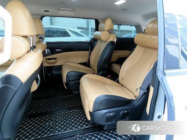 Kia Carnival 4th generation id 3824884 из Кореи 16