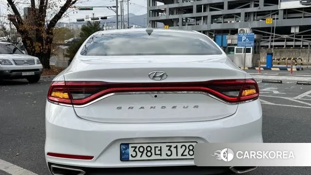 Hyundai Grandeur IG id 3399602 из Кореи 16