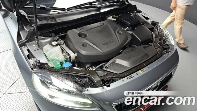 Volvo V40 Cross-Country id 2922660 из Кореи 16