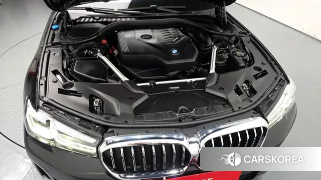 BMW 5 Series (G30) id 3246629 из Кореи 16