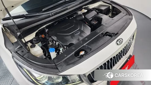 Kia The New Carnival id 3351019 из Кореи 16