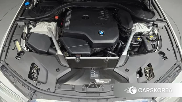 BMW 5 Series (G30) id 2985843 из Кореи 16