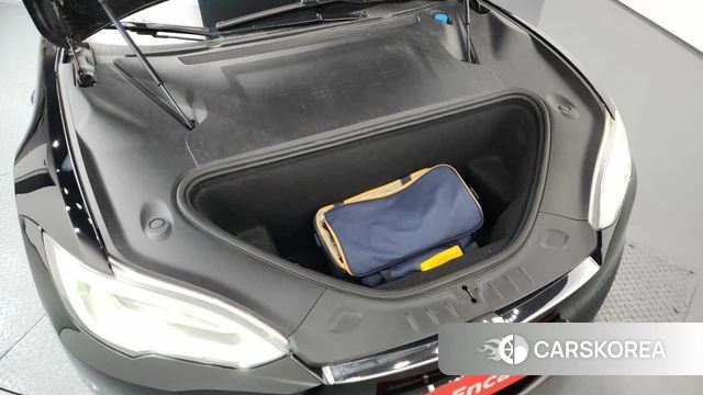 Tesla Model S id 4331465 из Кореи 16