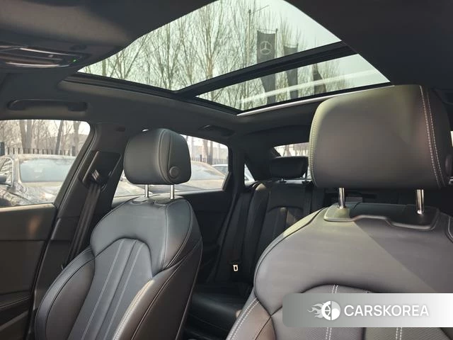 Audi A4L id 3855977 из Китая 16