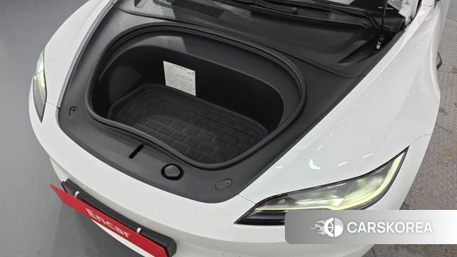Tesla Model 3 id 4549043 из Кореи 27