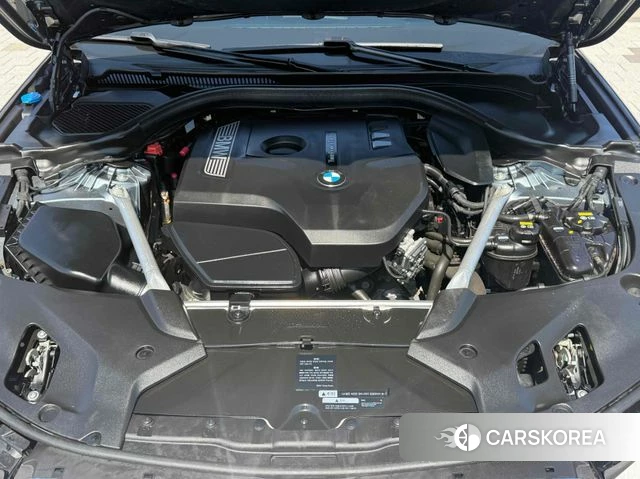 BMW 5 Series (G30) id 3879745 из Кореи 16