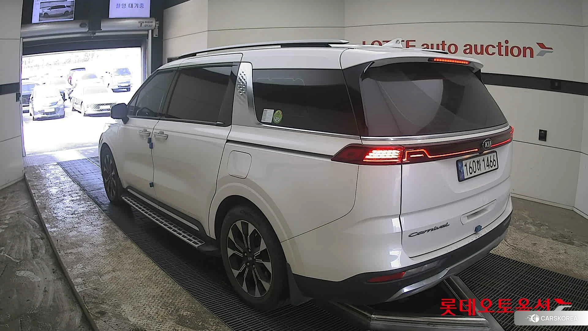 Kia Carnival id 3882096 из Кореи 34