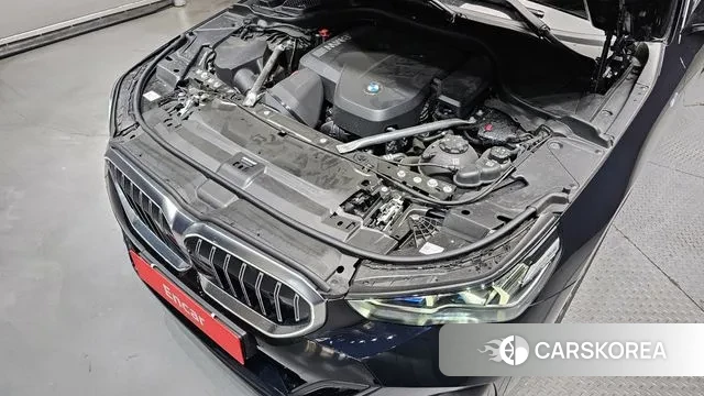 BMW 5 Series (G60) id 3751077 из Кореи 16