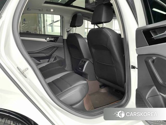 Volkswagen Sagitar id 4236364 из Китая 14